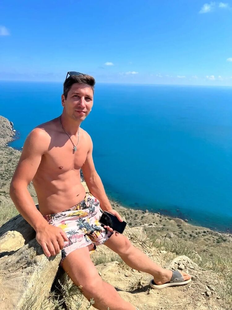  33266240  Alexey, 36 ,    