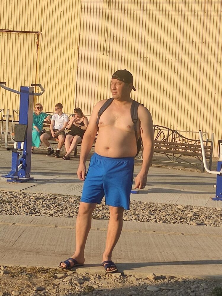  52627660  , 44 ,    -