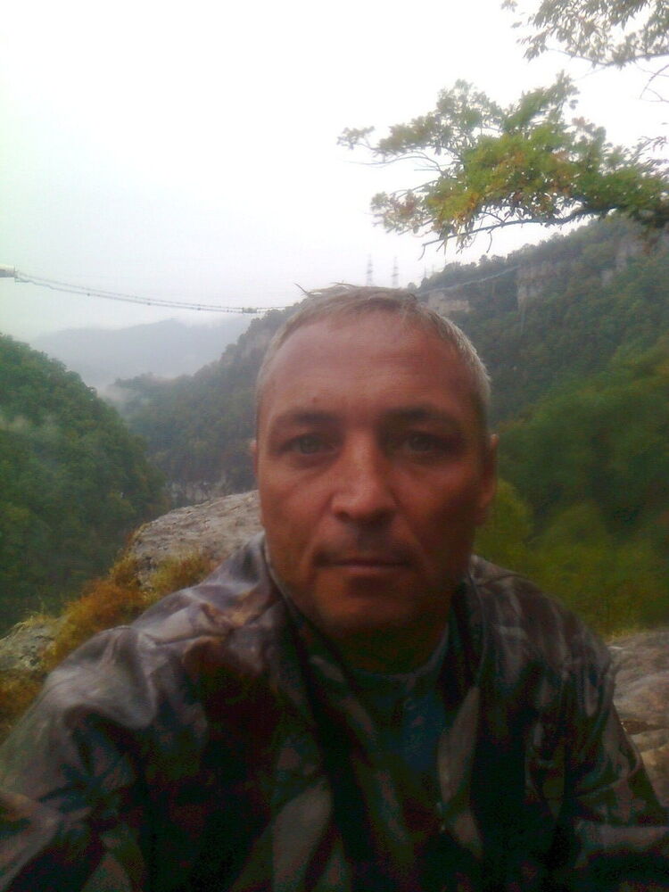  10208580  , 52 ,    