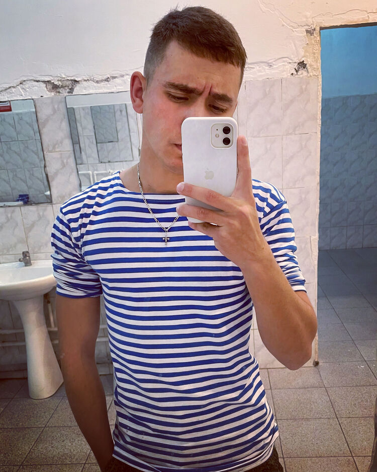  30275530  , 23 ,    
