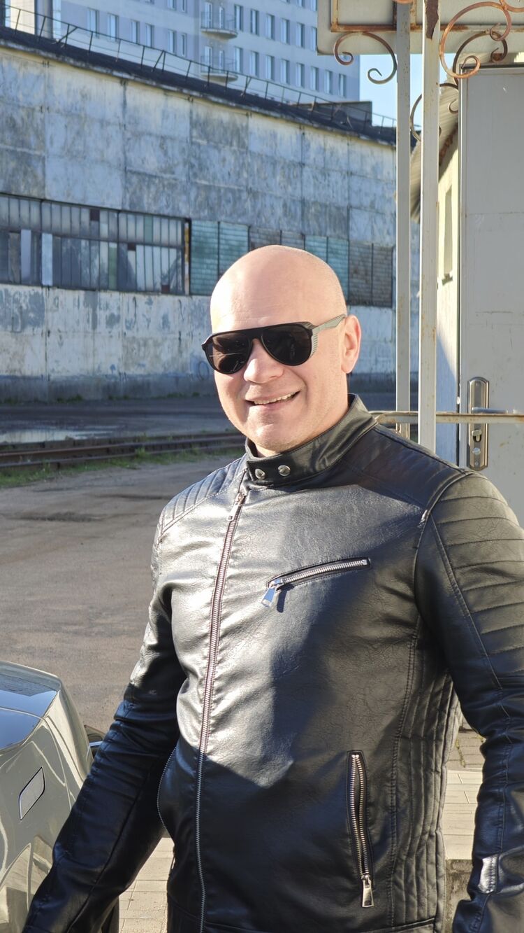 ���� 36766100 ������� �����, 42 ����, ���� ���������� � ������