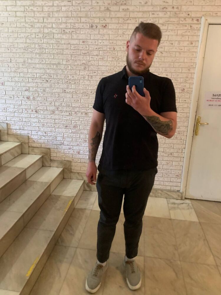  45628150  , 35 ,    