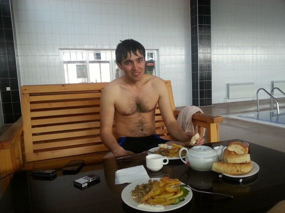  ,   Ulmas, 36 ,  