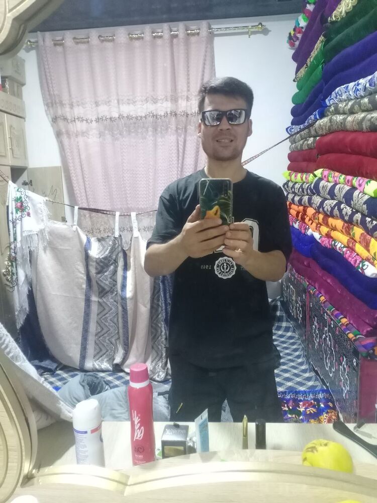  54746690  Safar, 27 ,    