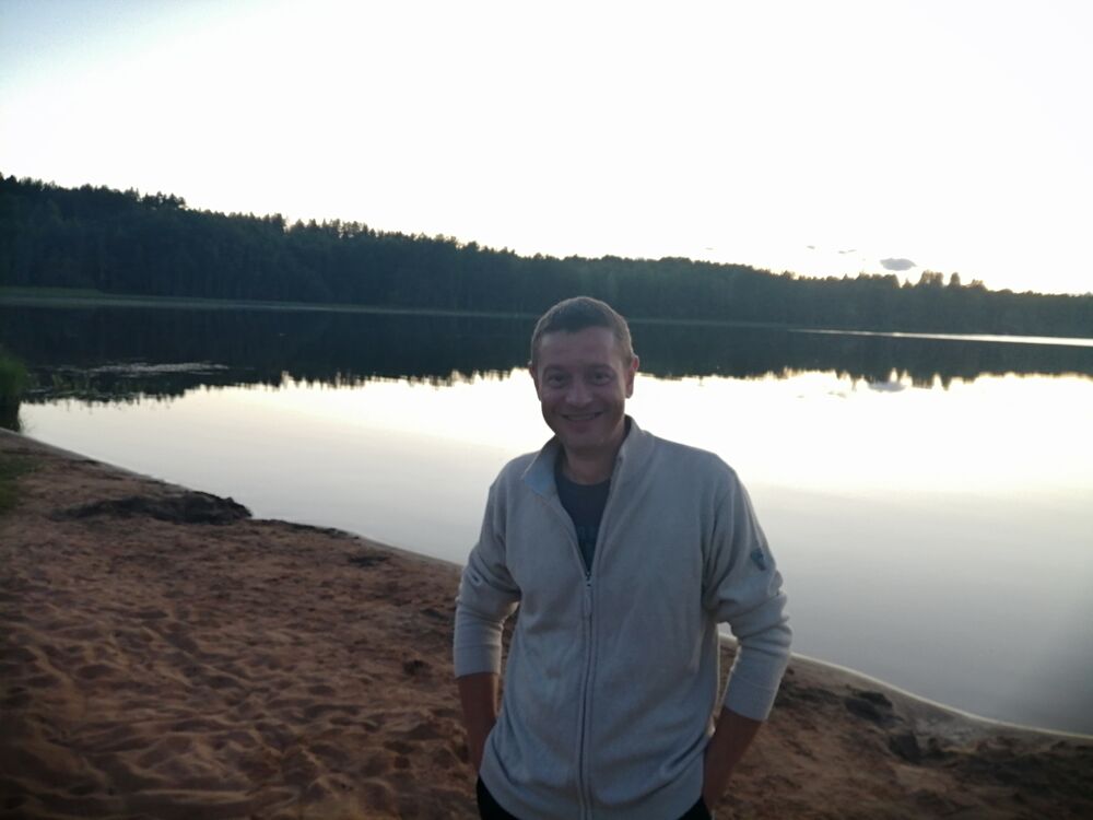  49589020  , 36 ,    -