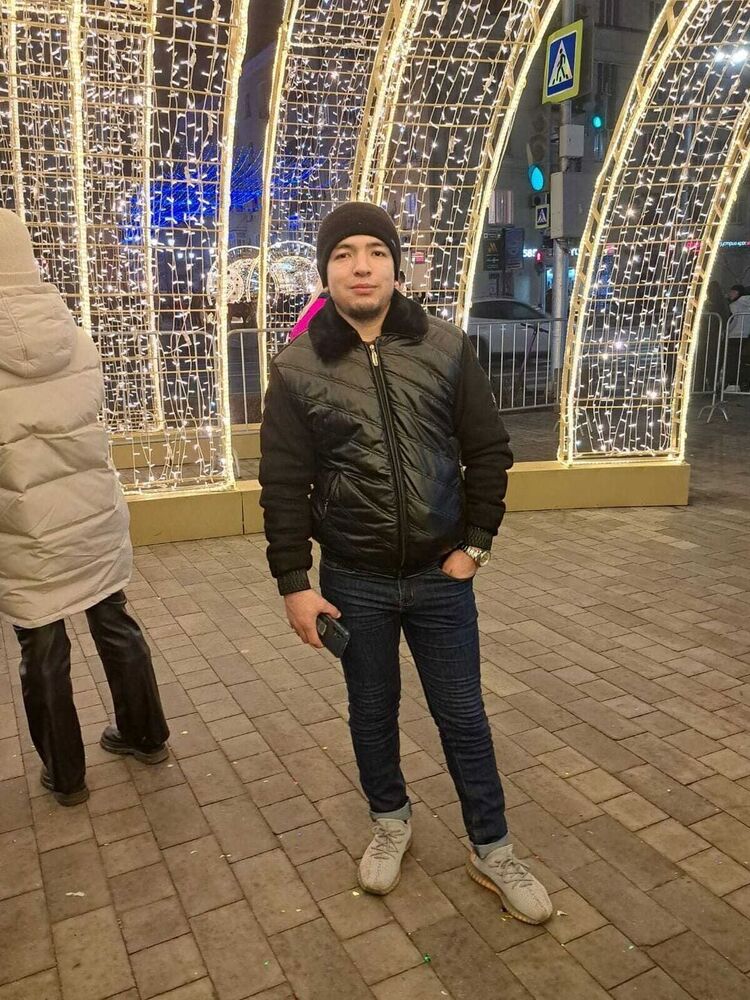  31769640  , 26 ,    --