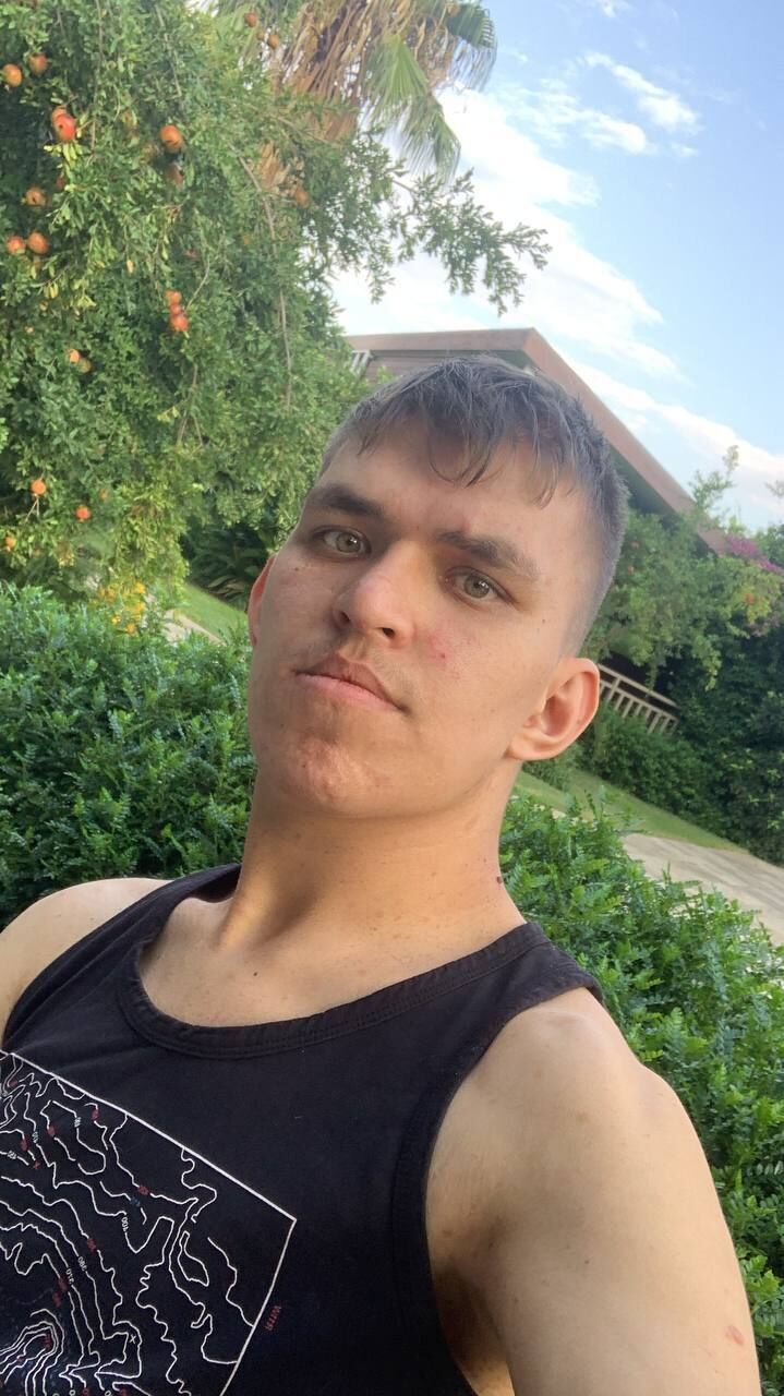  52933520  , 23 ,    