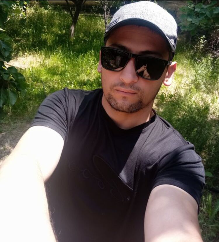  ,   Maga, 36 ,   ,   