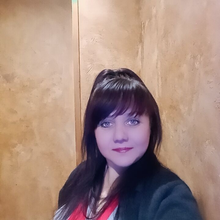  51441200  Irina, 40 ,    