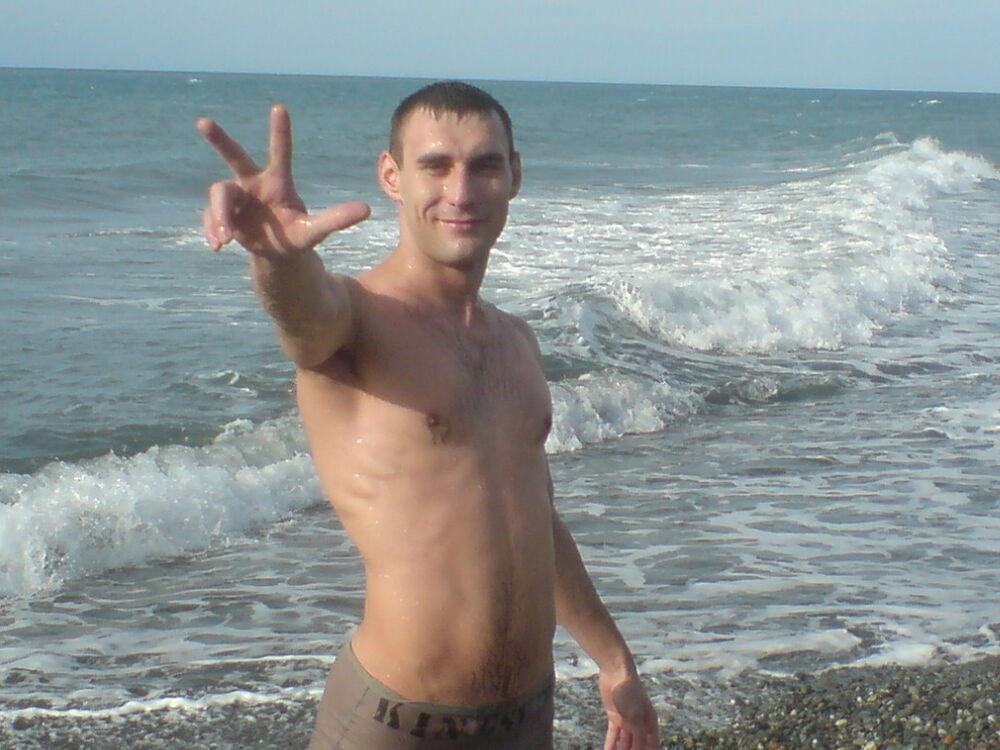  36491240  Ilyan, 39 ,    