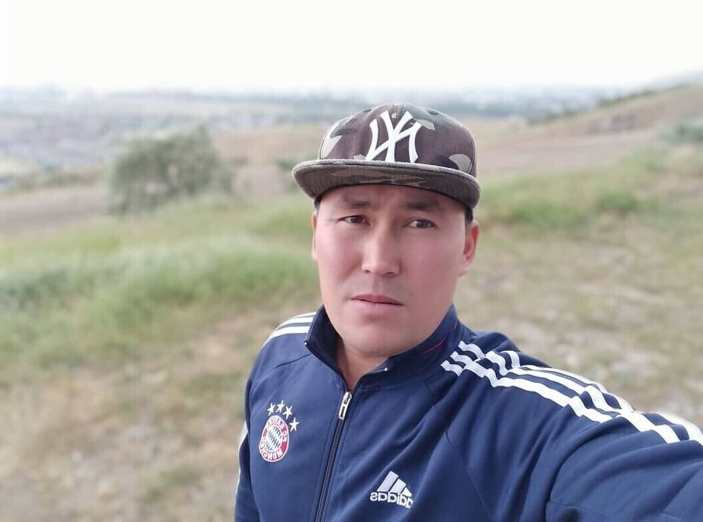 ���� 21585890 ������� ����, 37 ���, ���� ���������� � �������