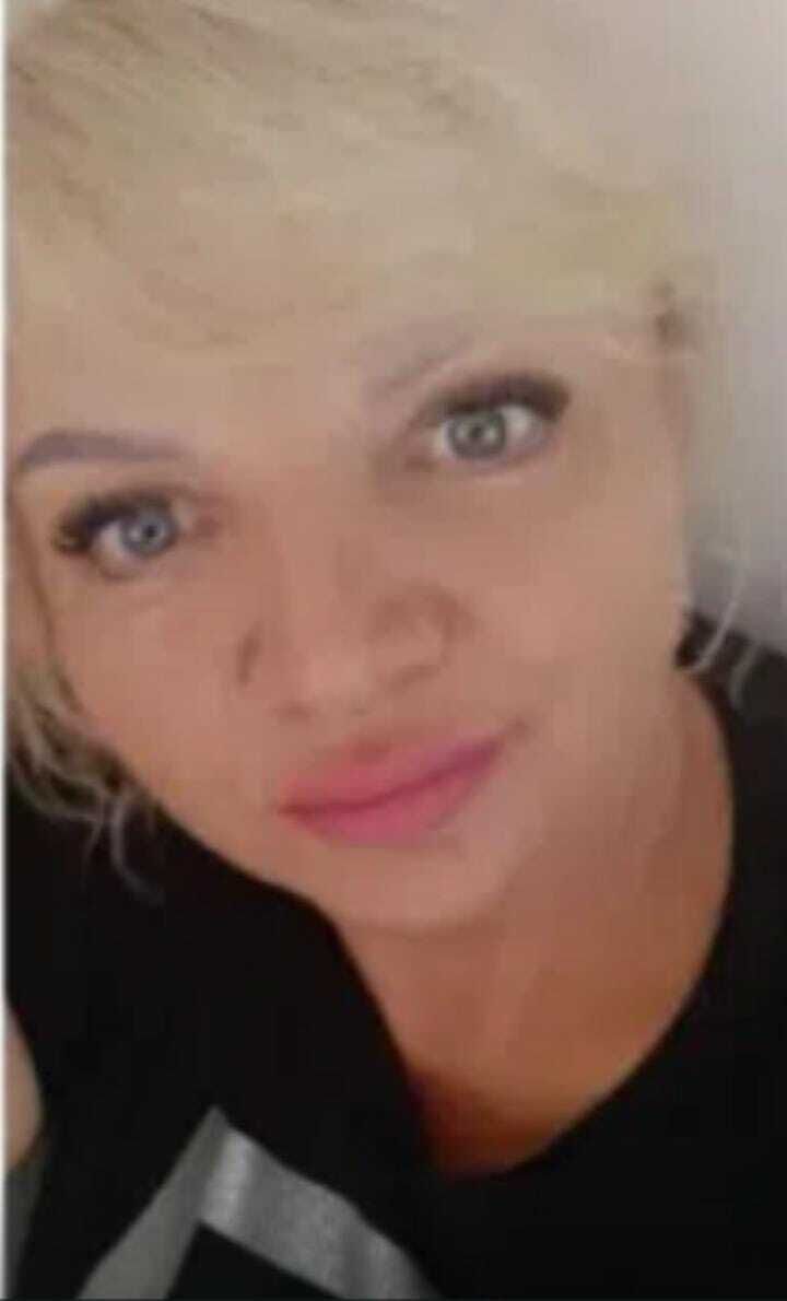  53655870  Olga, 49 ,    
