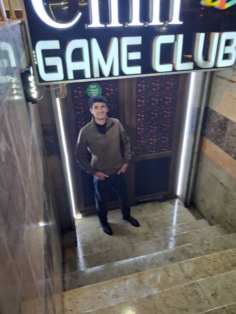  54525450  Cavad, 31 ,    