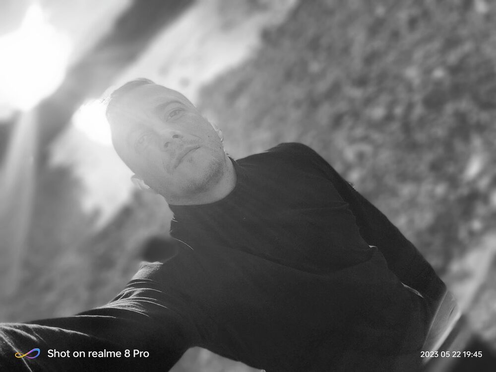  ,   Artem, 30 ,   ,   