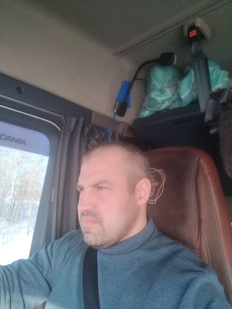  53473000  , 42 ,    