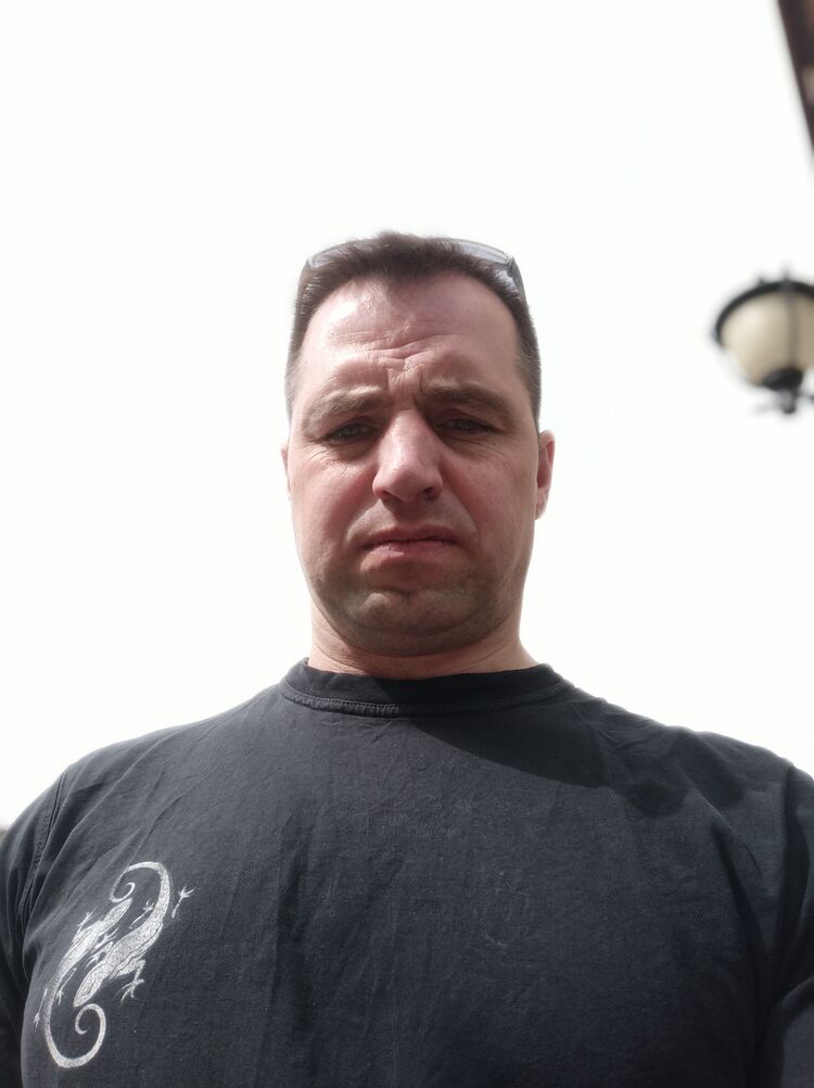  ,   Dima, 44 ,   ,   , c , 