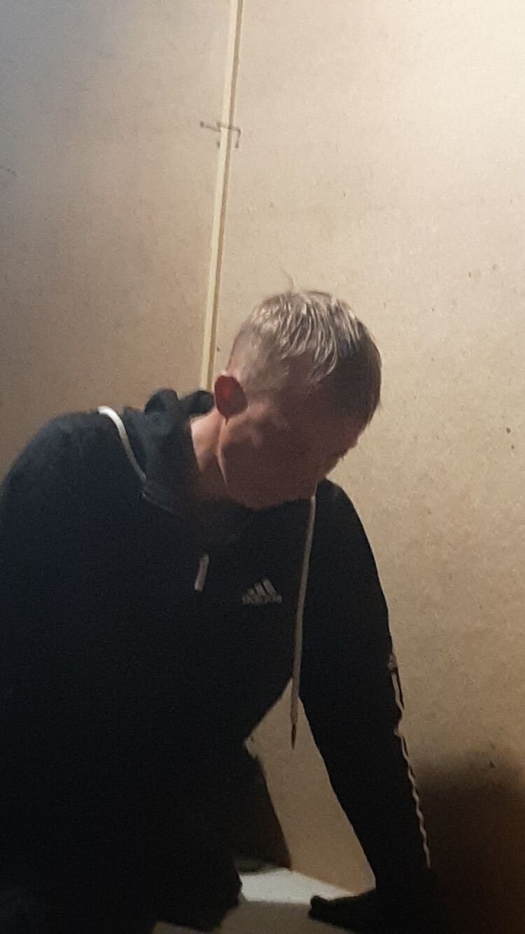  34120660  , 37 ,    