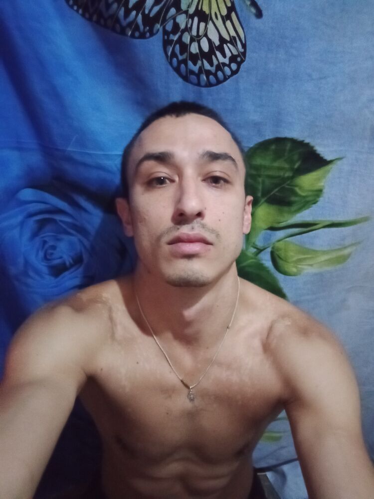  29363030  Alexis, 33 ,    