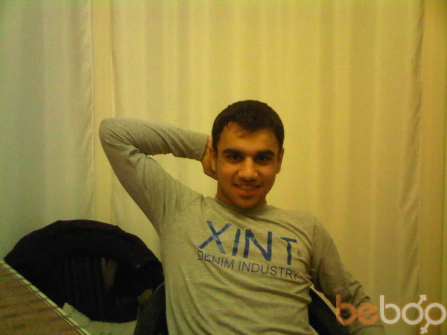  1296940  Orxan, 32 ,    