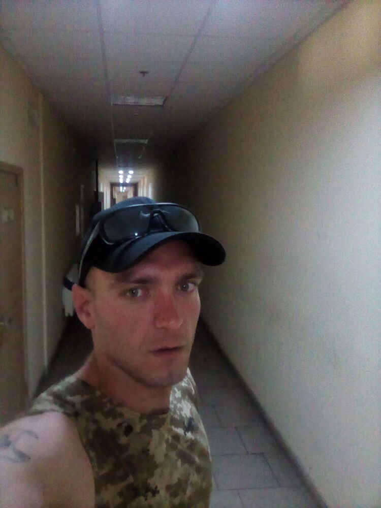  ,   Romantic, 33 ,   ,   , c 