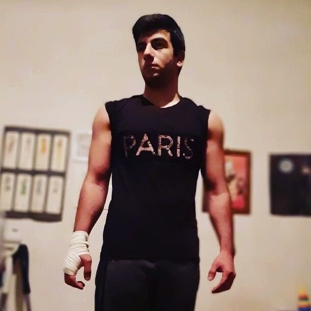  19583690  Karo, 25 ,    