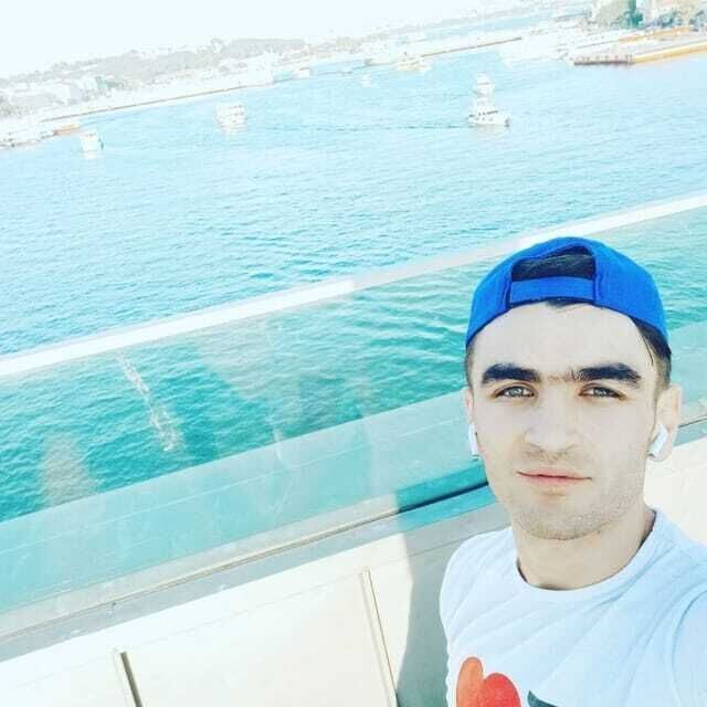  42515830  , 26 ,    