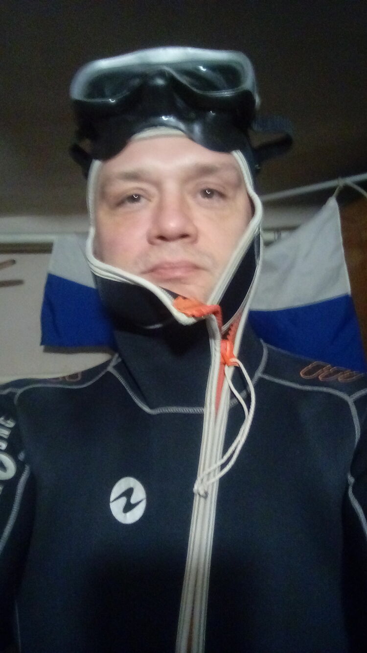  53058810  , 51 ,    