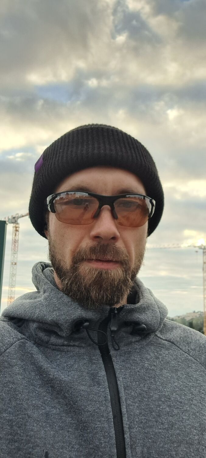  ,   Vlady, 41 ,   ,   , 