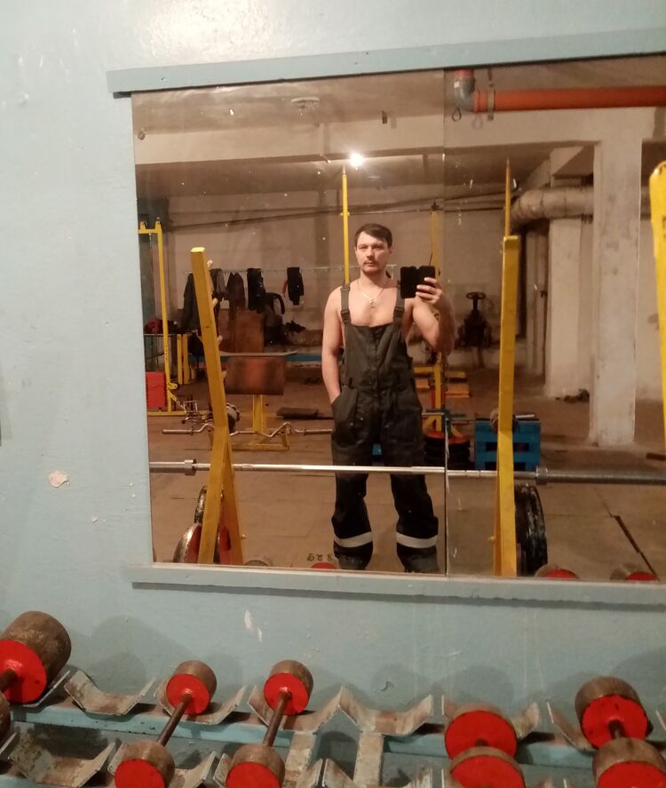  33126770  , 42 ,    