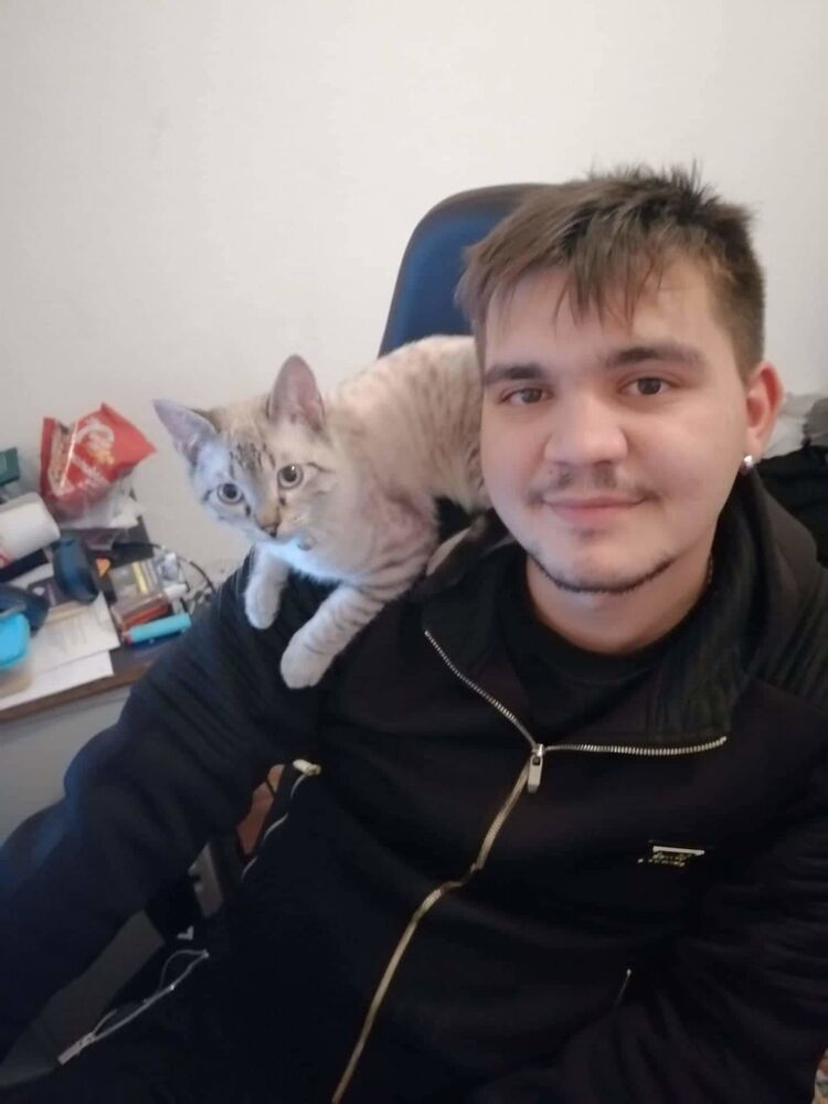  19505740  Artem, 29 ,    Pacos De Ferreira