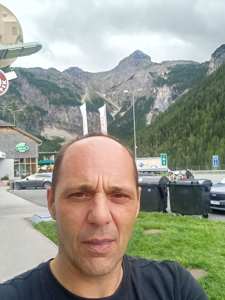  Bitola,   Goran, 44 ,   ,   