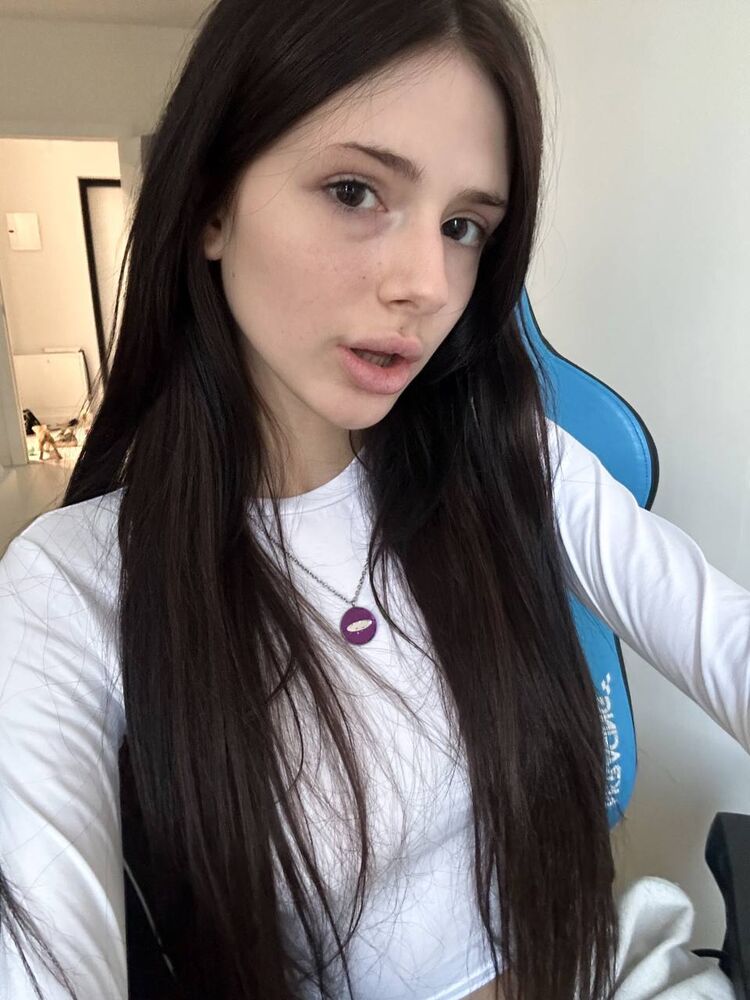  44900810  , 21 ,    