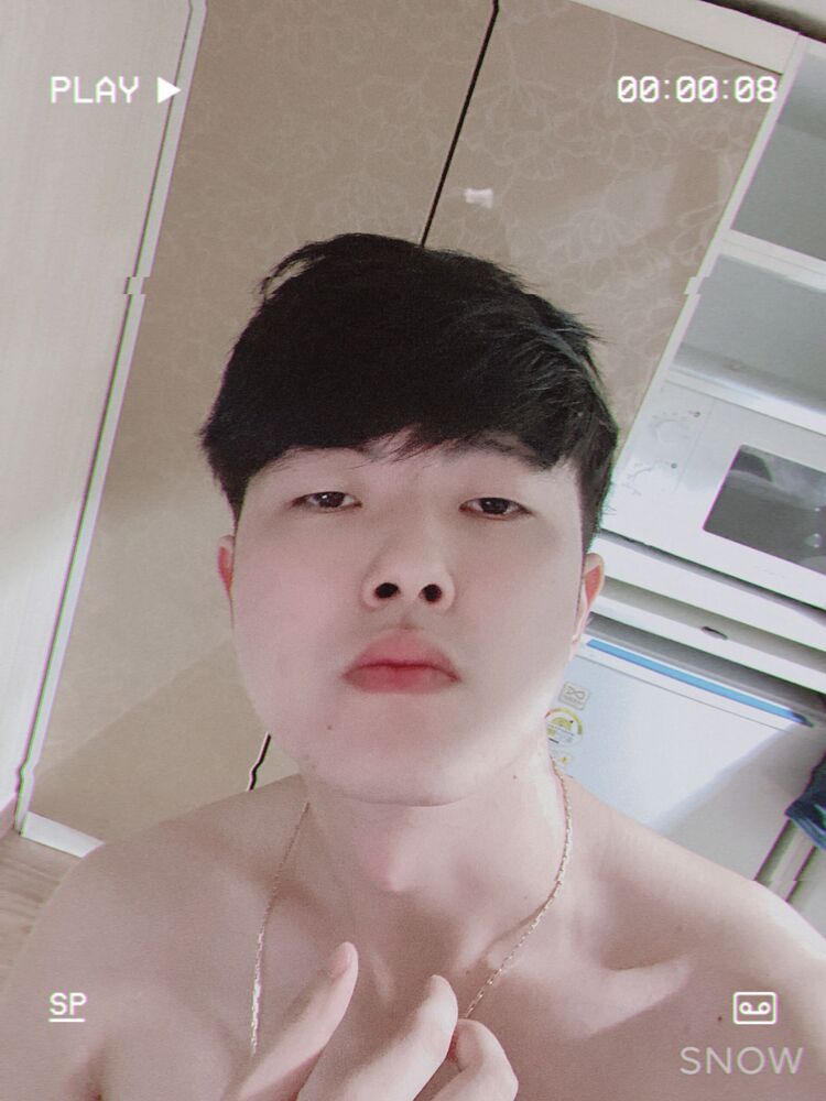  23747360  Sexeek, 32 ,    