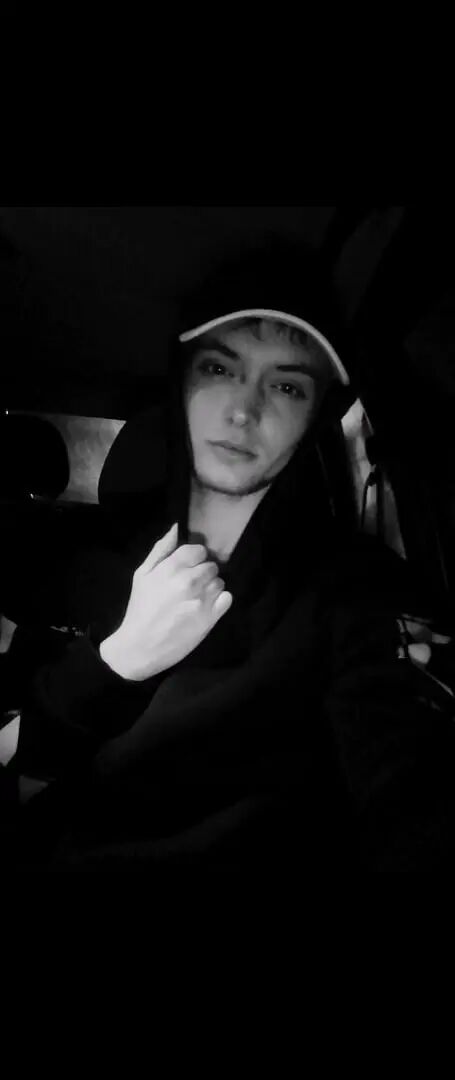  30909150  Sergey, 24 ,    