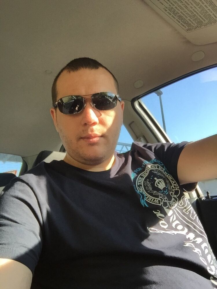  Bochum,   , 37 ,   ,   , c , 