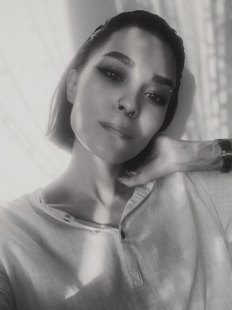  ,   Kseny, 25 ,     , c 