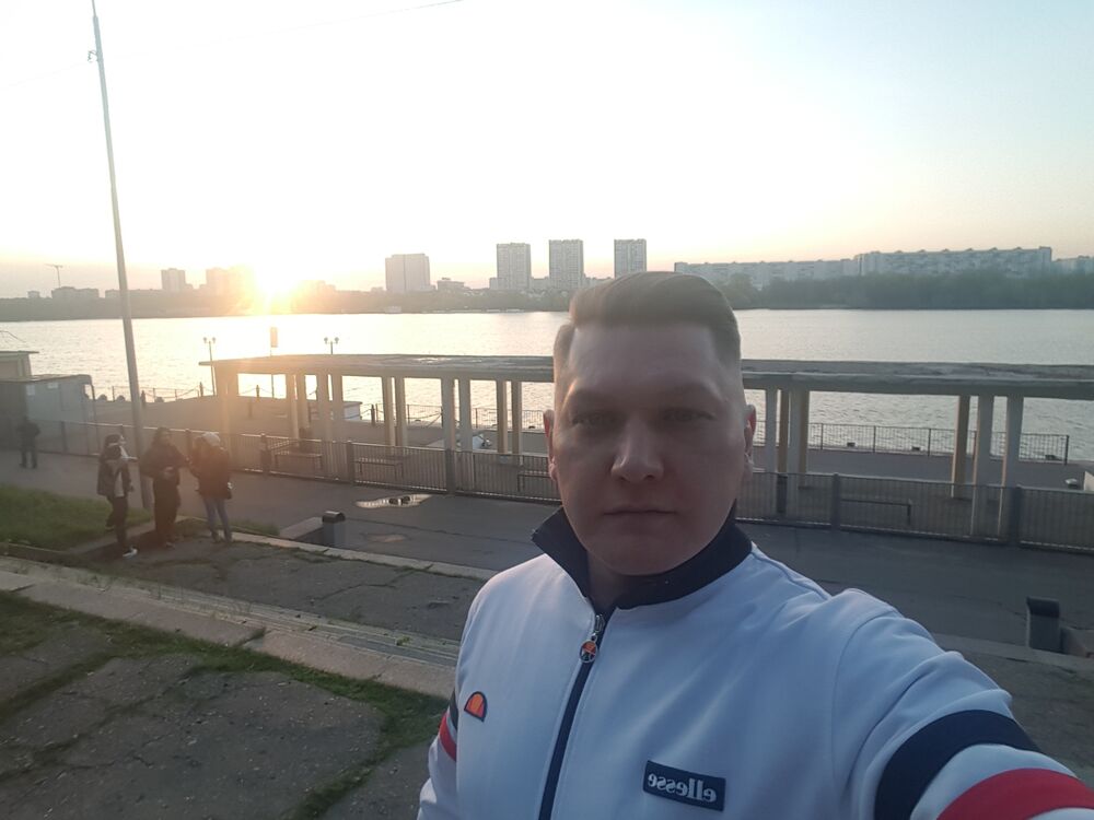  38974360  , 37 ,    