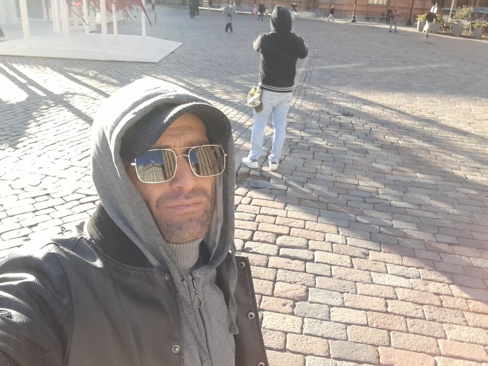  ,   Vitali, 21 ,   ,   