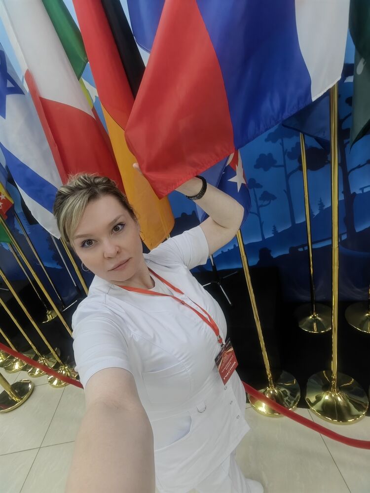  54524300  Ksyha, 46 ,    