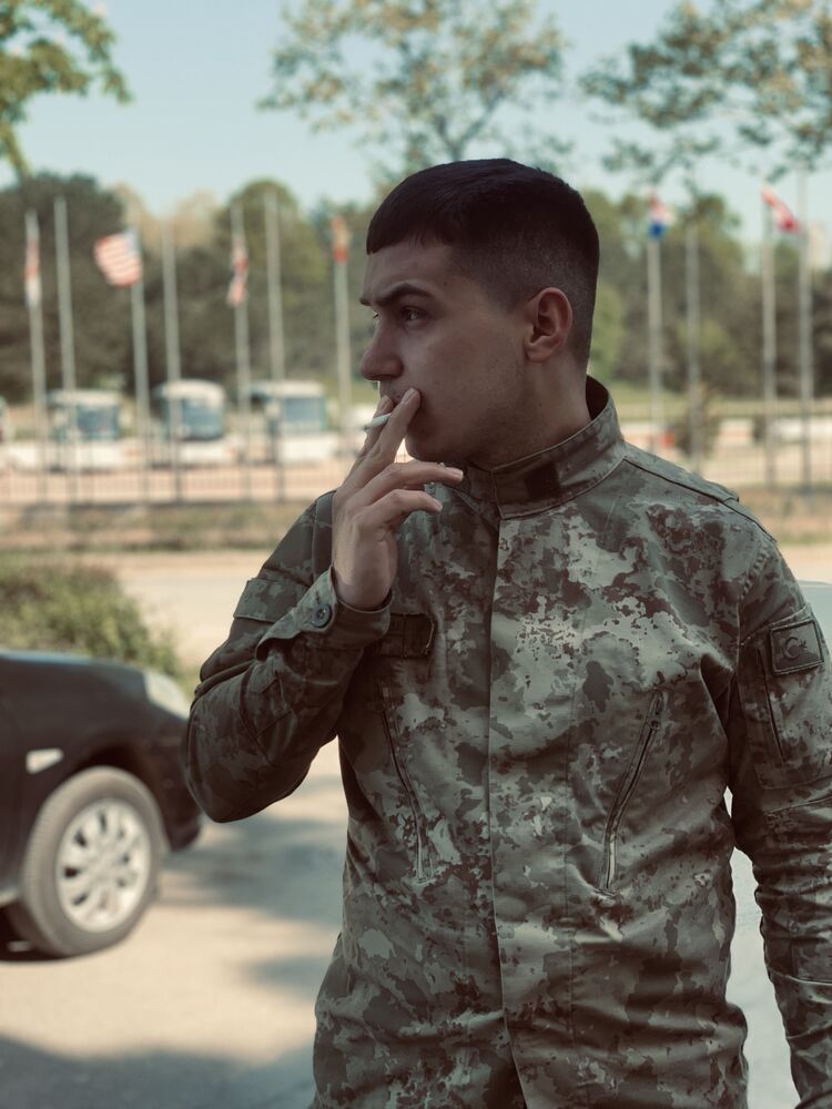  ,   Ahmet, 25 ,   ,   