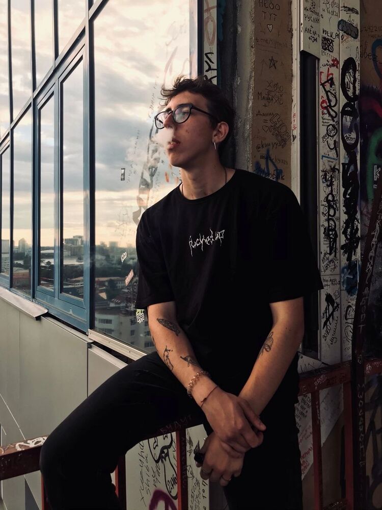  -,   , 21 ,   ,   