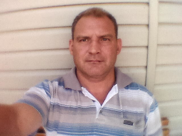  6146780  Oleg, 52 ,    