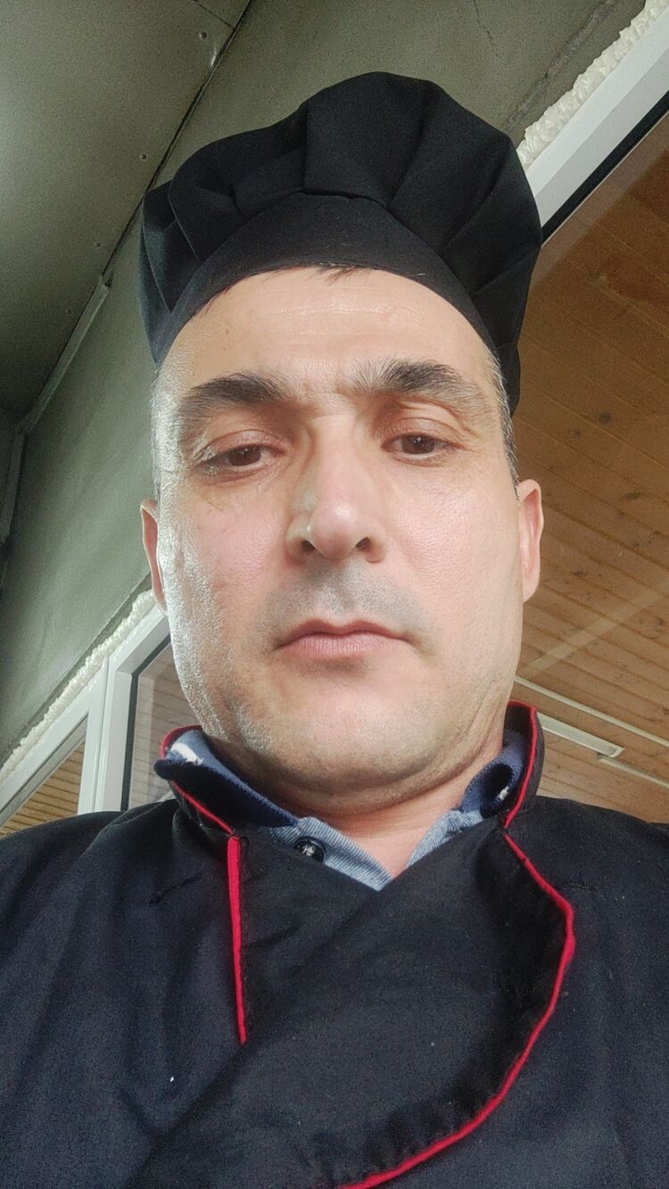  25868420  , 37 ,    