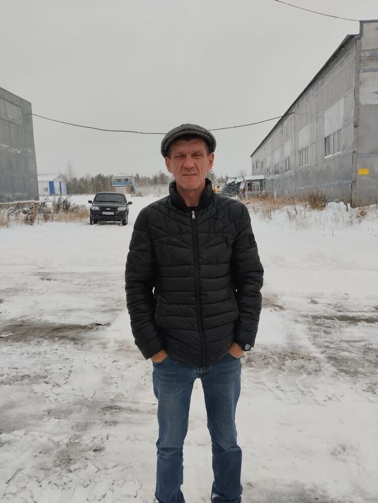  32707220  Vladimir, 50 ,    