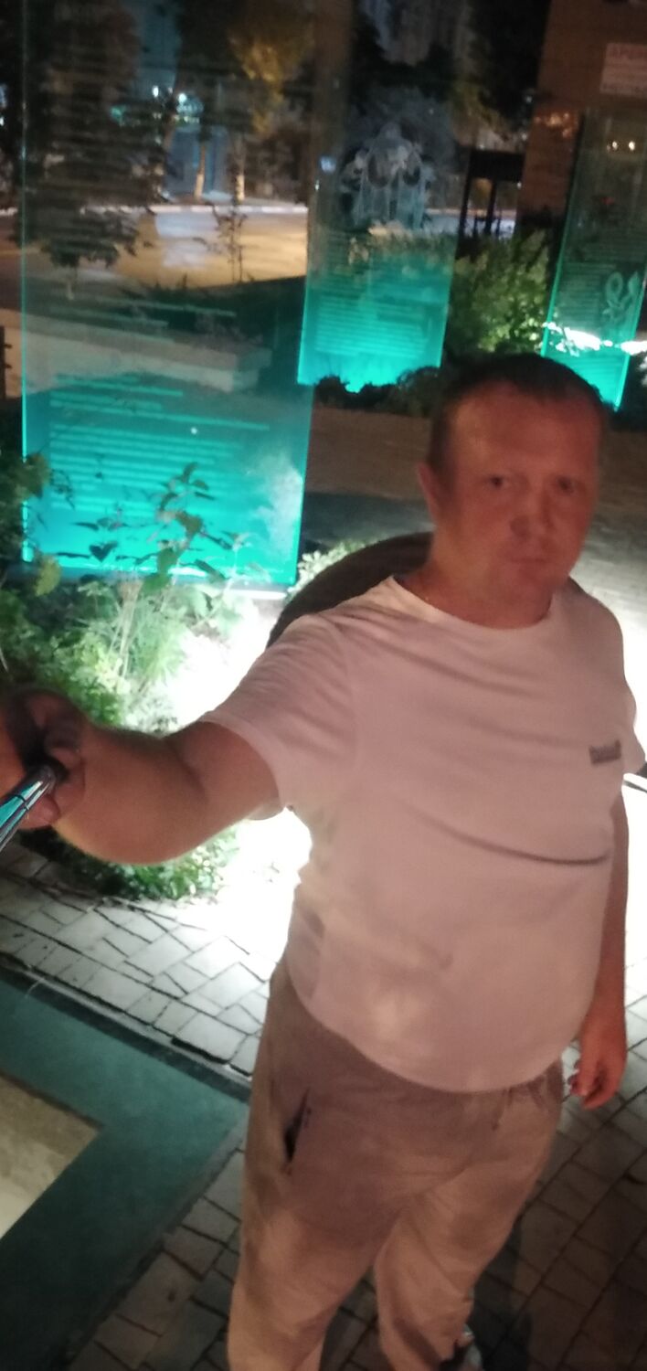  28579740  , 38 ,    