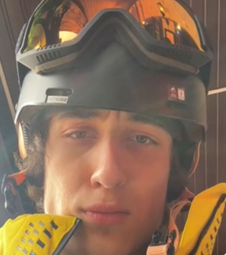  ,   , 21 ,   ,   