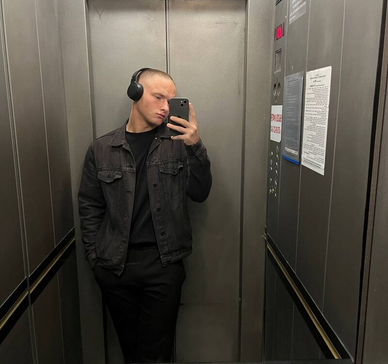  48656230  , 21 ,    