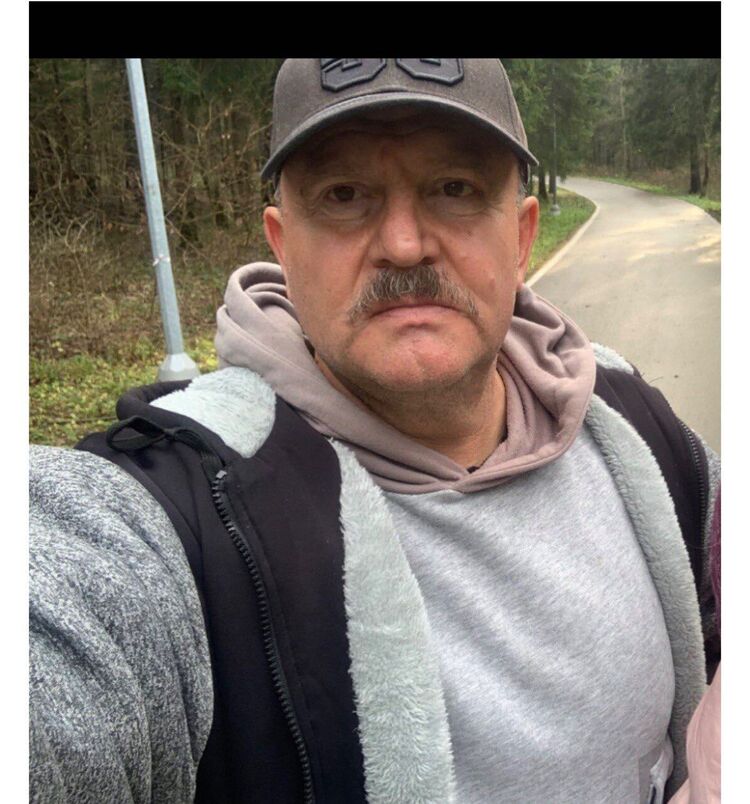  48756840  Vladimir, 50 ,    