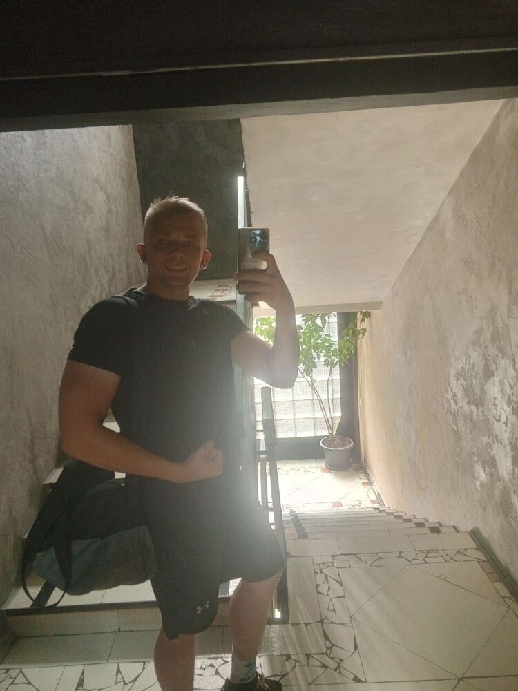  48922460  , 27 ,    