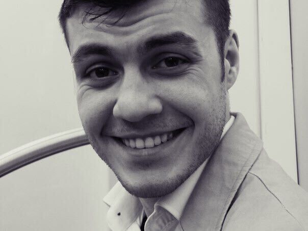  ,   Dan, 32 ,   ,   